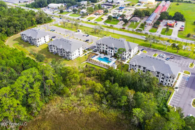 $322,000 | 2501 Bienville Boulevard, Unit 427, Ocean Springs, MS 39564