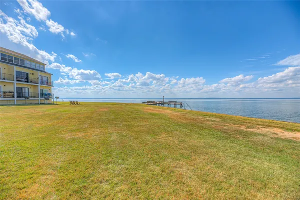 a view of an ocean view