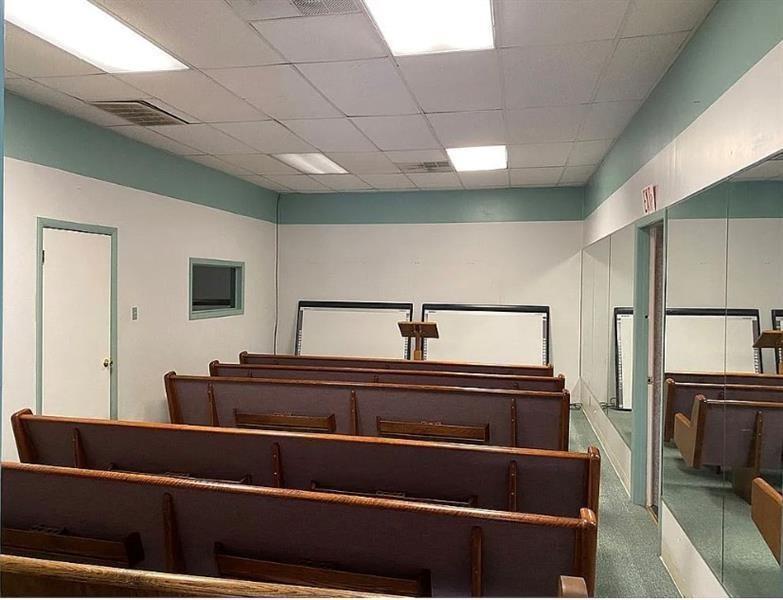 300 Longfellow Street Vandergrift, PA 15690 - Photo 4 of 34 a living room with furniture and a flat screen tv