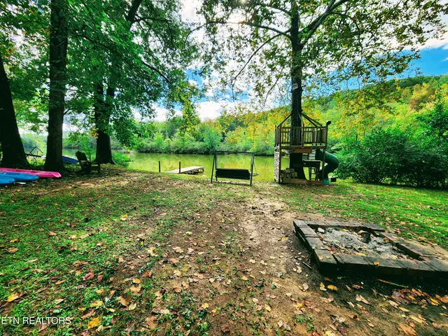 $199,900 | 104 Azalea Circle, Harriman, TN 37748