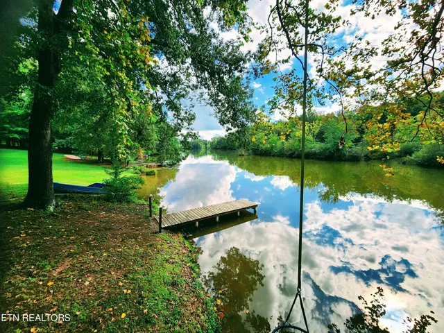 $199,900 | 104 Azalea Circle, Harriman, TN 37748