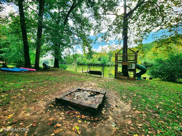 $199,900 | 104 Azalea Circle, Harriman, TN 37748