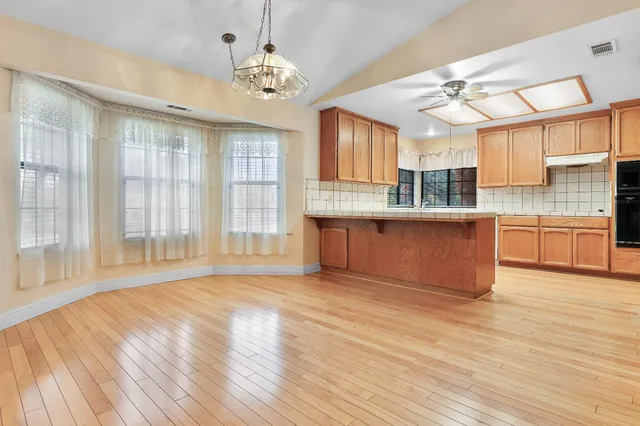 $585,000 | 401 North Lower Sacramento Road, Lodi, CA 95242