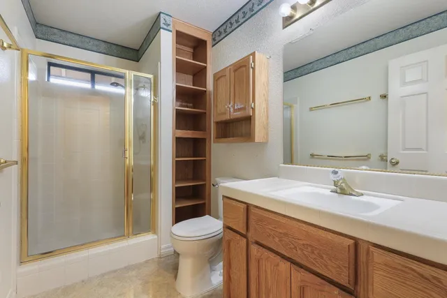 $585,000 | 401 North Lower Sacramento Road, Lodi, CA 95242