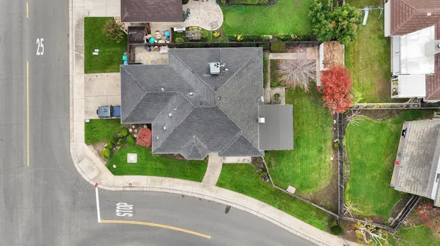 $585,000 | 401 North Lower Sacramento Road, Lodi, CA 95242