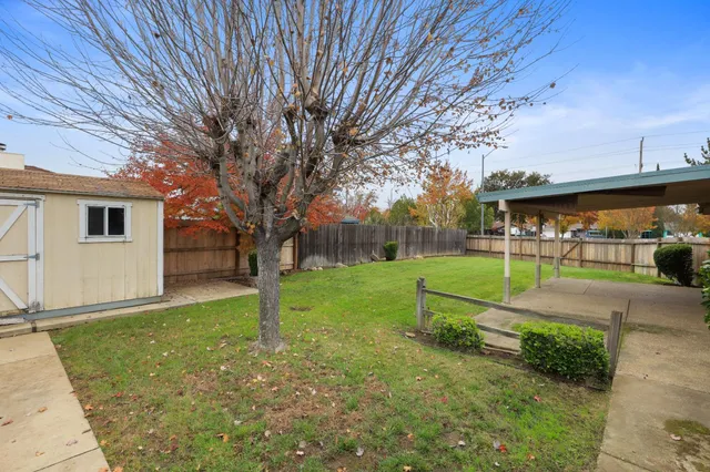 $585,000 | 401 North Lower Sacramento Road, Lodi, CA 95242