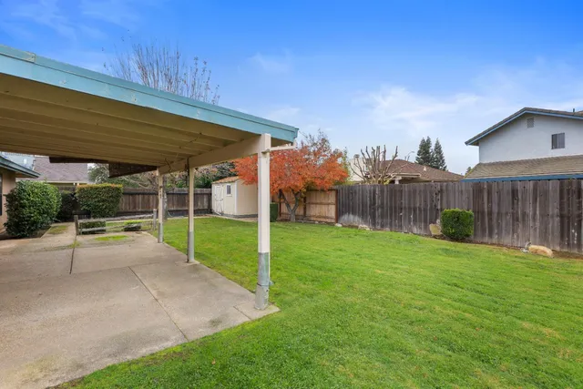 $585,000 | 401 North Lower Sacramento Road, Lodi, CA 95242