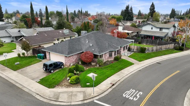 $585,000 | 401 North Lower Sacramento Road, Lodi, CA 95242