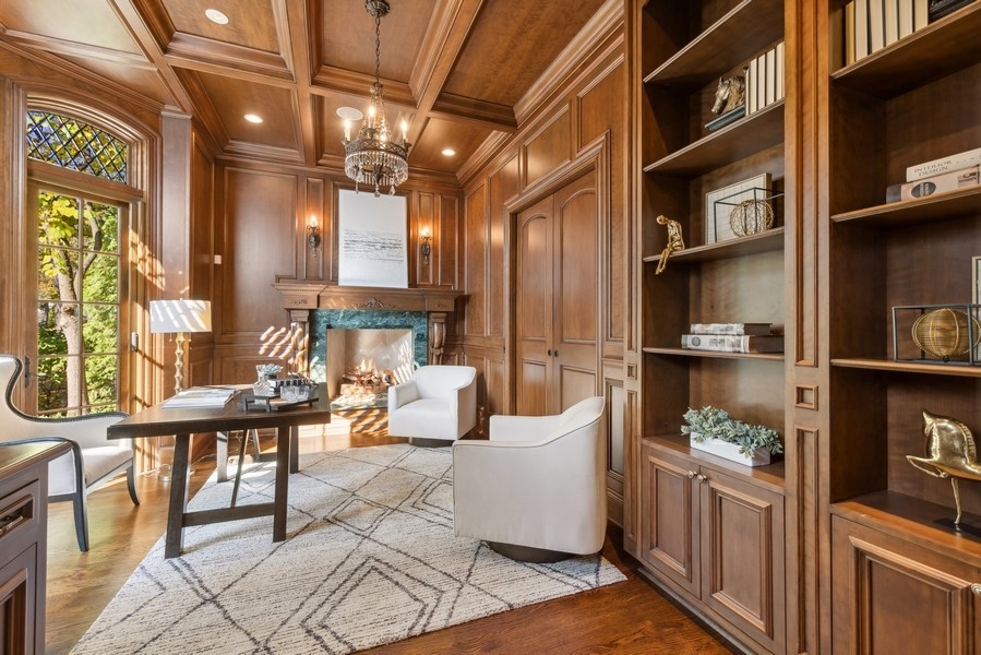 927 Cleveland Road Hinsdale, IL 60521 - Photo 9 of 46 a kitchen with stainless steel appliances granite countertop a sink and cabinets