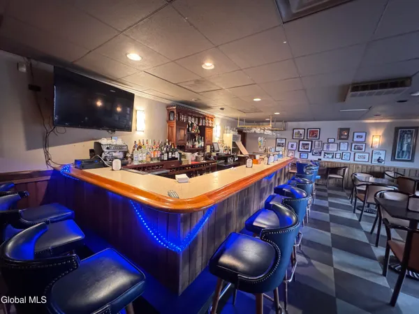 $599,000 | 572 2nd Avenue, Troy, NY 12182