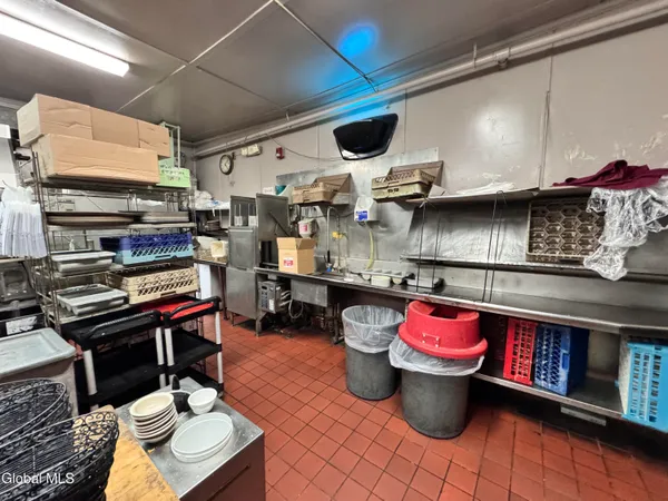 $599,000 | 572 2nd Avenue, Troy, NY 12182