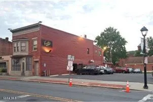 $599,000 | 572 2nd Avenue, Troy, NY 12182