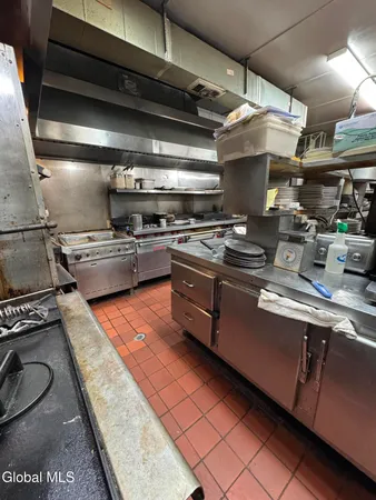 $599,000 | 572 2nd Avenue, Troy, NY 12182