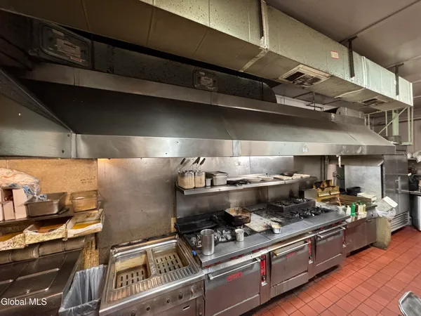 $599,000 | 572 2nd Avenue, Troy, NY 12182