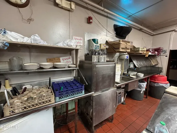 $599,000 | 572 2nd Avenue, Troy, NY 12182