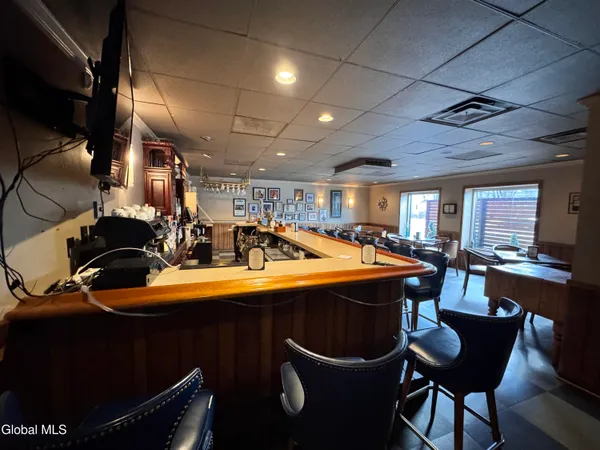 $599,000 | 572 2nd Avenue, Troy, NY 12182