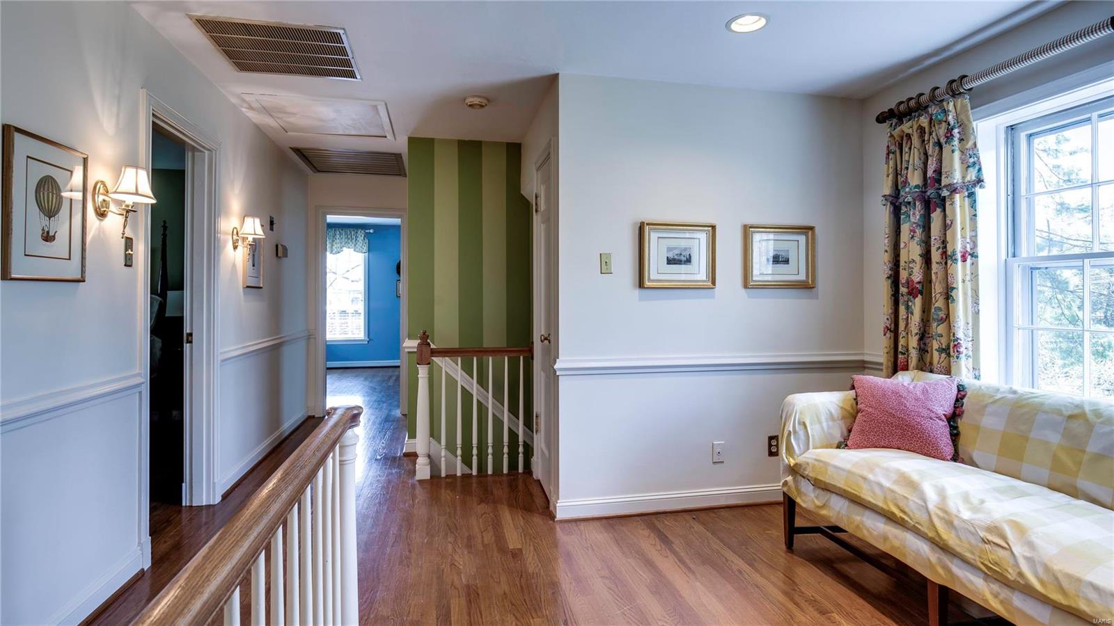 9848 Wild Deer Road Ladue, MO 63124 - Photo 24 of 33 Gallery Image 24