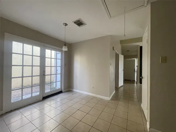 $1,250 | 7715 Rolling Ridge Drive, Houston, TX 77072
