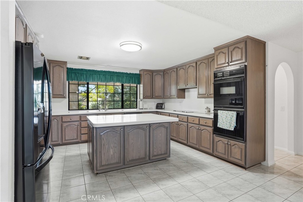 30414 Sloan Canyon Road Castaic, CA 91384 - Photo 16 of 70