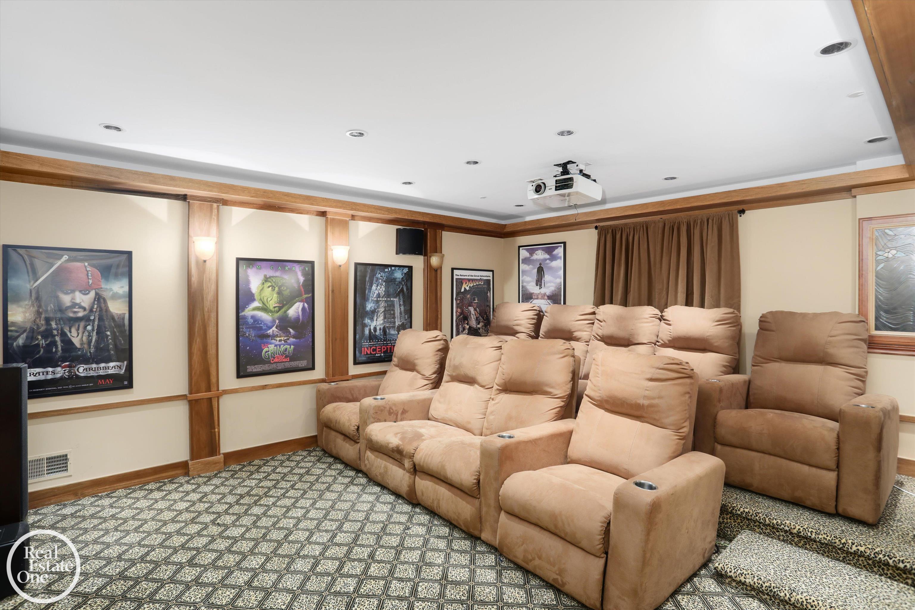 583 Lake Shore Road Grosse Pointe Shores, MI 48236 - Photo 65 of 92