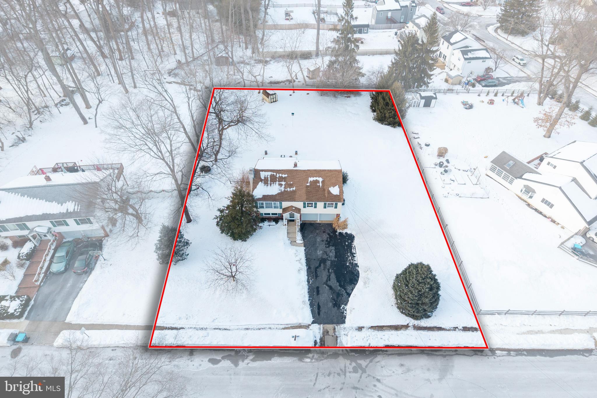 305 Concord Avenue Exton, PA 19341 - Photo 3 of 38