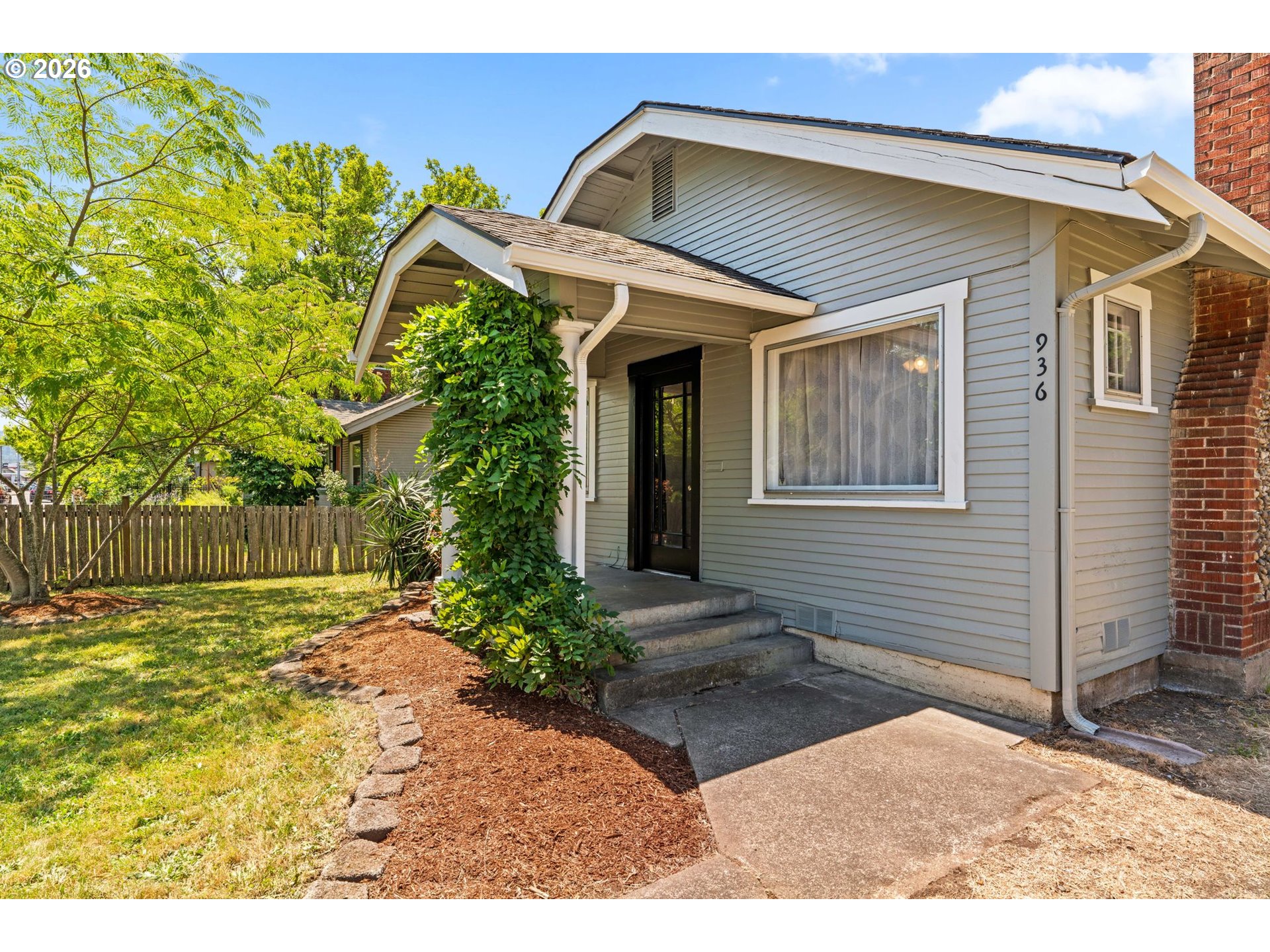 936 Chambers Street Eugene, OR 97402 - Photo 5 of 32