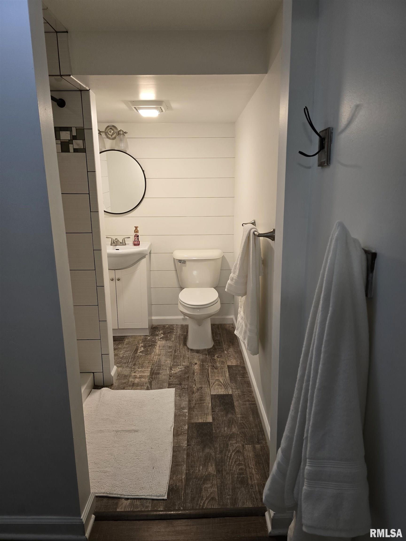 190 Stonegate Drive Canton, IL 61520 - Photo 40 of 67