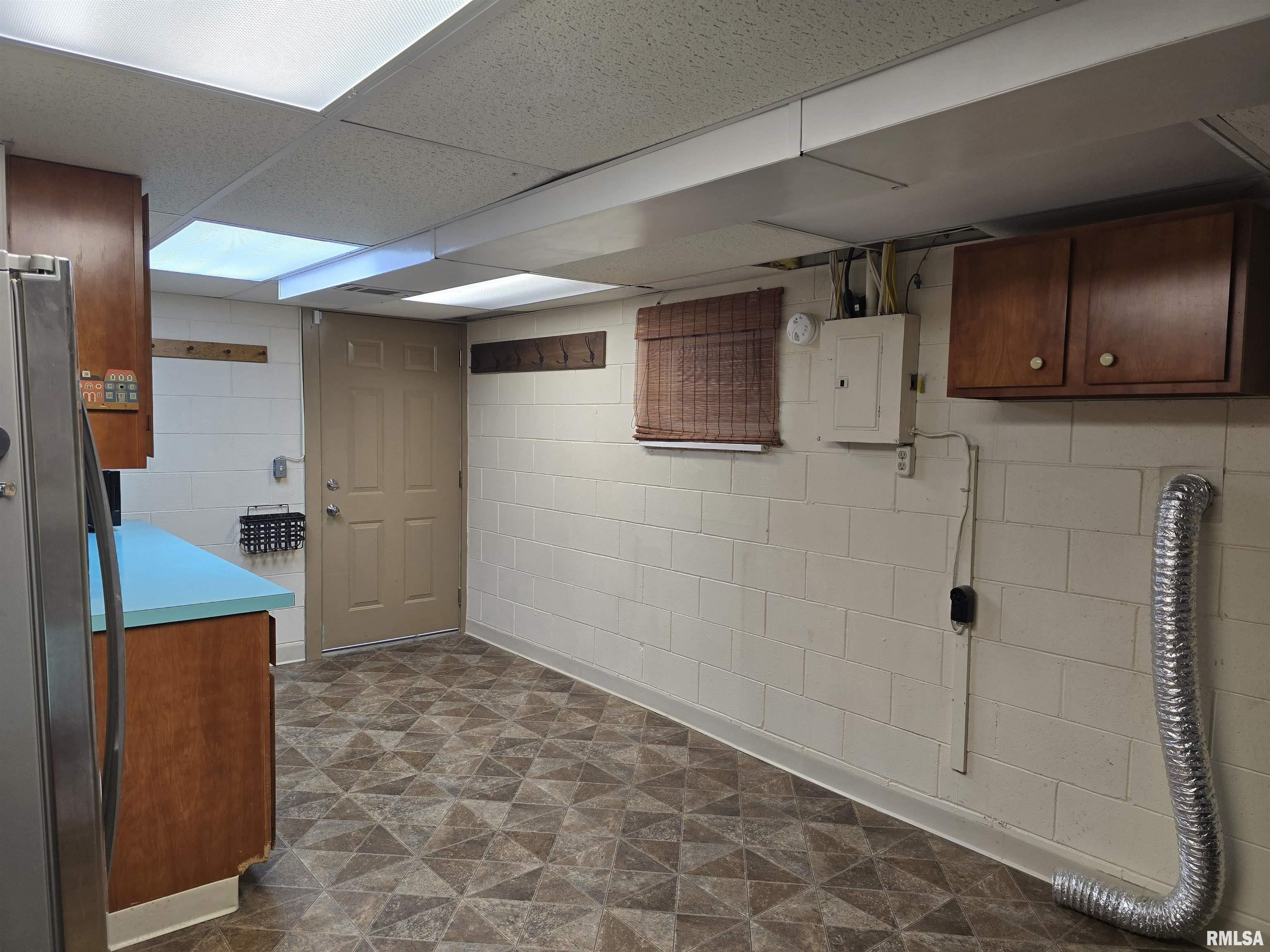 190 Stonegate Drive Canton, IL 61520 - Photo 44 of 67