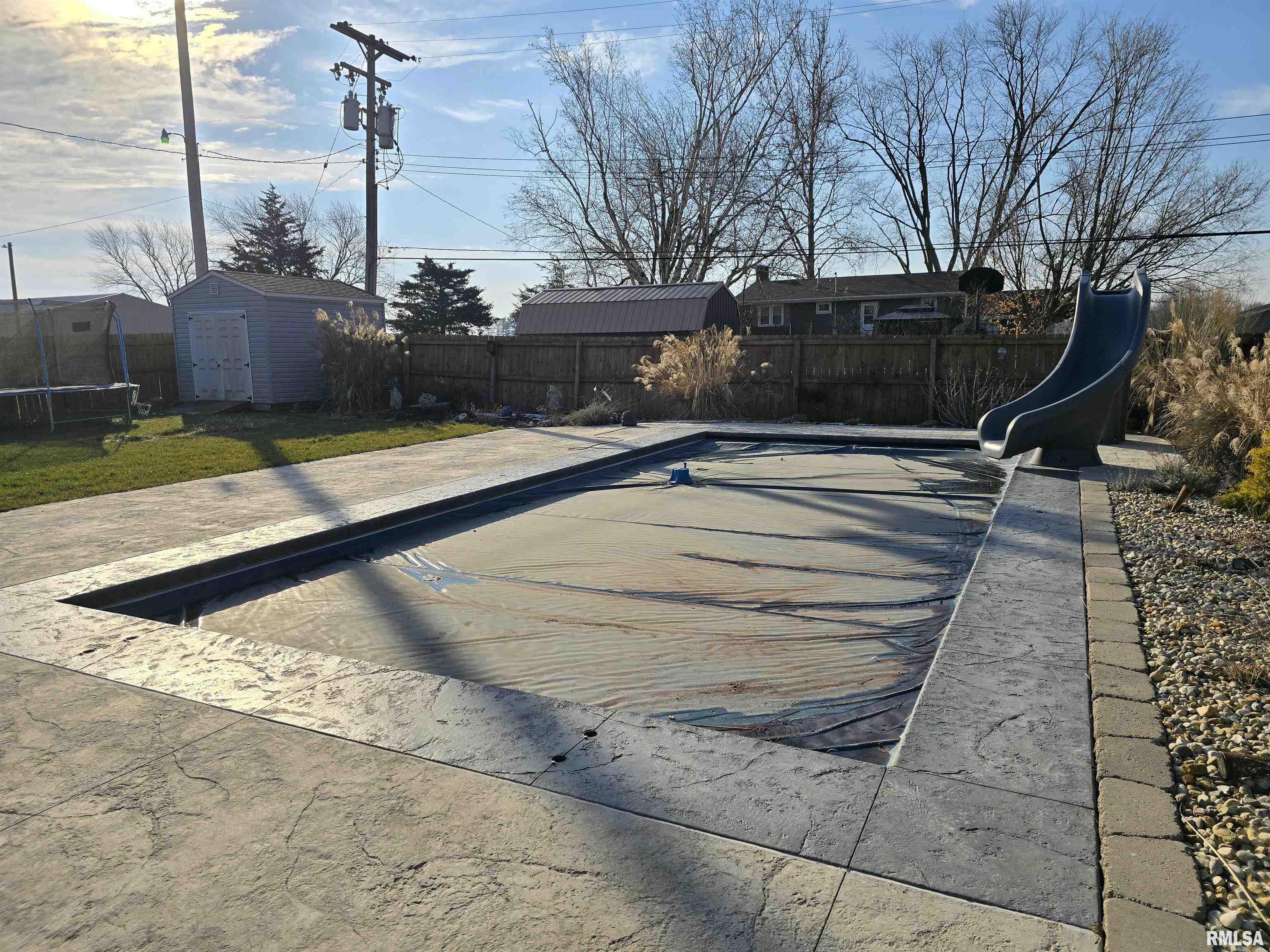 190 Stonegate Drive Canton, IL 61520 - Photo 53 of 67