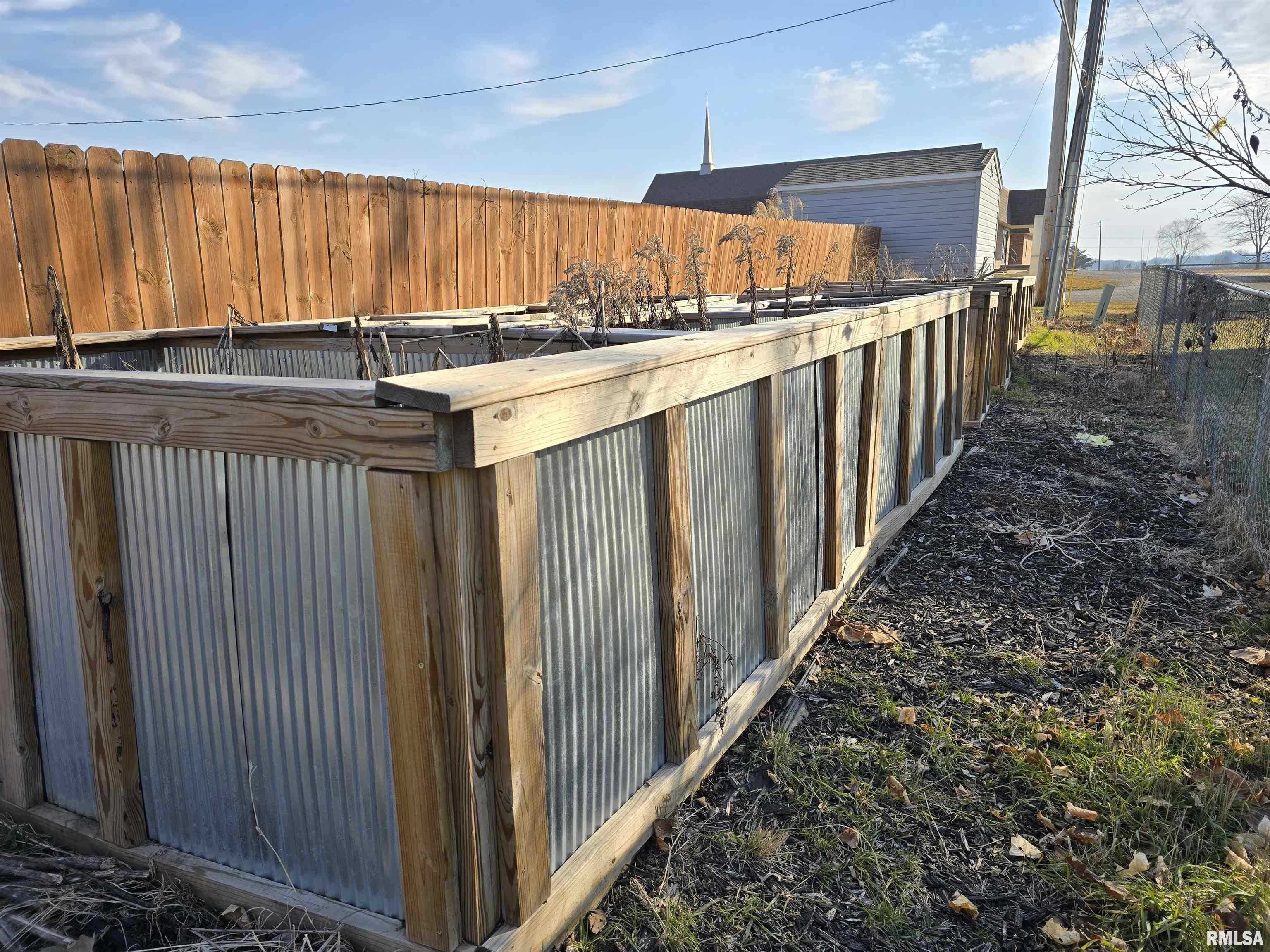 190 Stonegate Drive Canton, IL 61520 - Photo 64 of 67