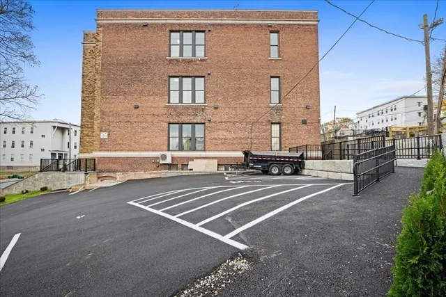 $14,000,000 | 22 Waverly Street, Worcester, MA 01604