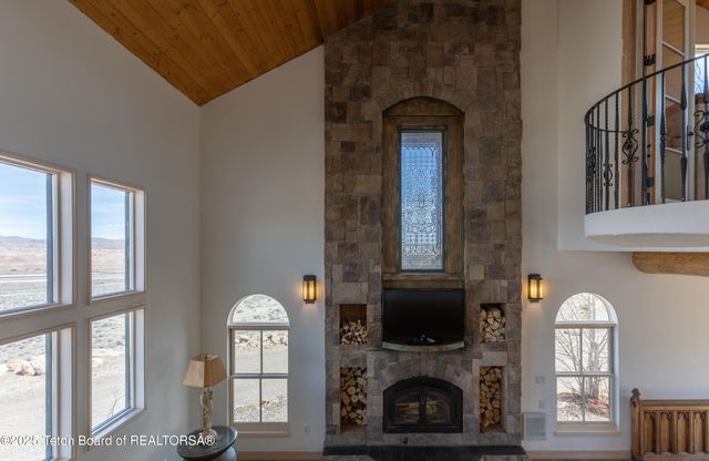 $1,195,000 | 60 Flying Frog Street, Dubois, WY 82513