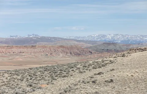 $1,195,000 | 60 Flying Frog Street, Dubois, WY 82513