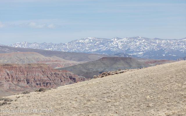 $1,195,000 | 60 Flying Frog Street, Dubois, WY 82513
