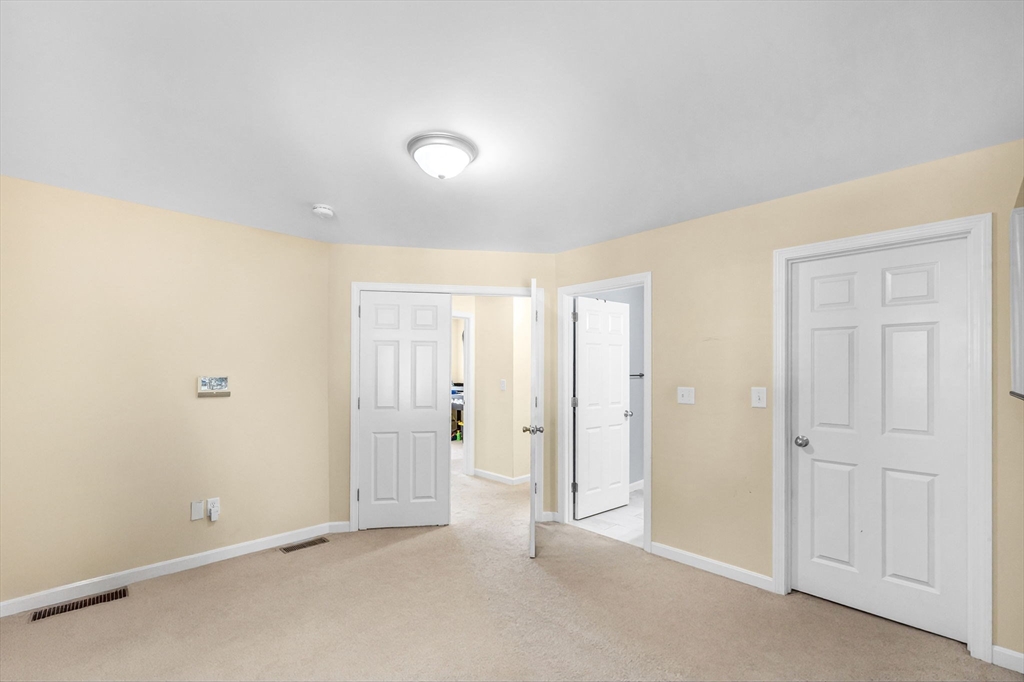 114 Riverton Road Springfield, MA 01109 - Photo 12 of 33 an empty room with closet area