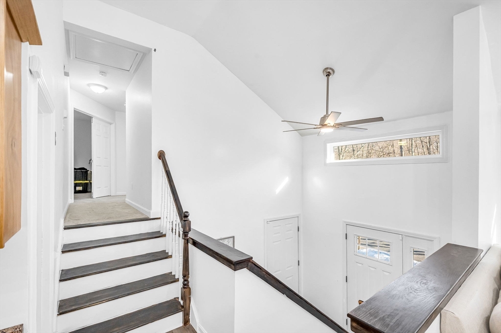 114 Riverton Road Springfield, MA 01109 - Photo 10 of 33