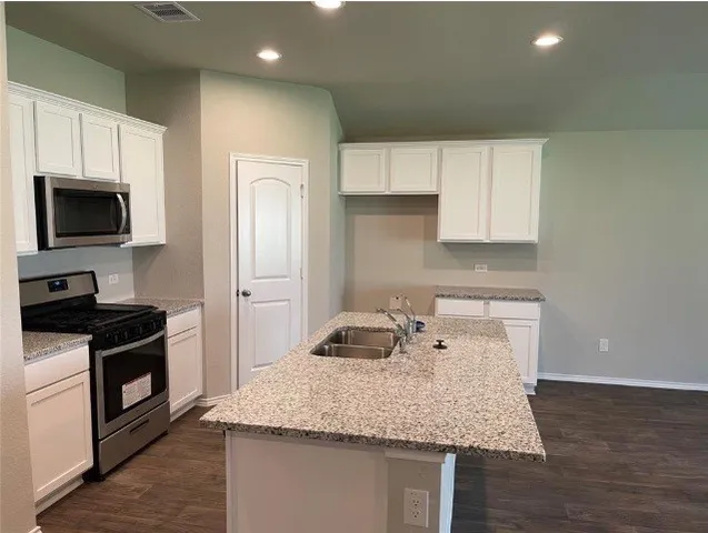 $2,180 | 16004 Birch Bay Lane, Conroe, TX 77384