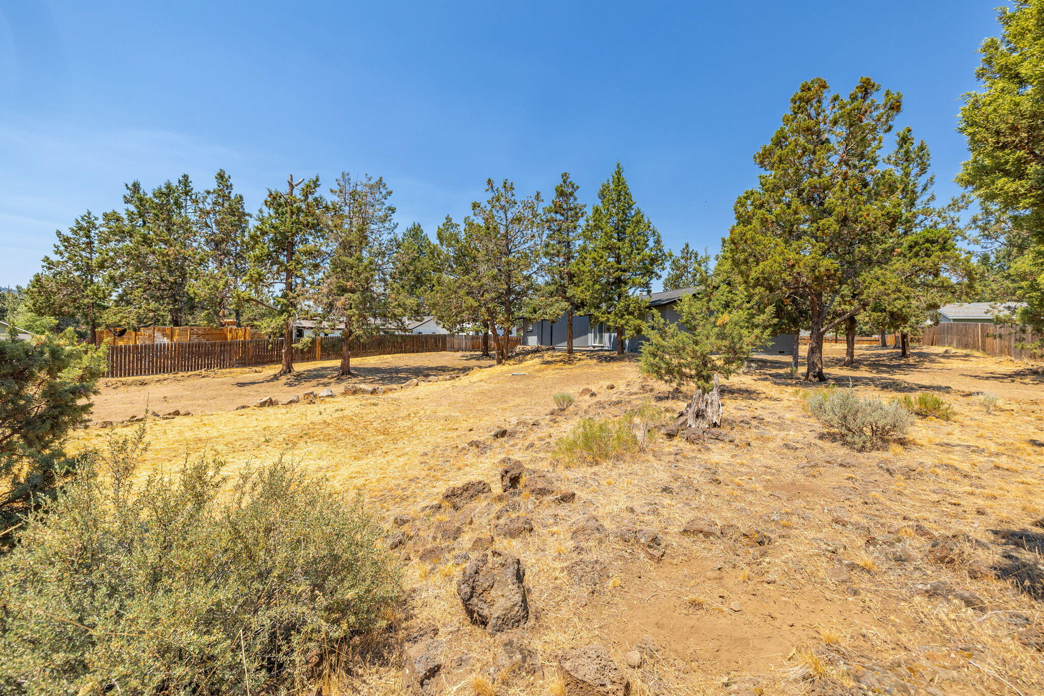 63426 Vogt Road Bend, OR 97701 - Photo 37 of 44 10-web-or-mls-Riley Visuals-10