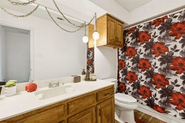 $1,395 | 110 Lee Street, Farmersville, TX 75442