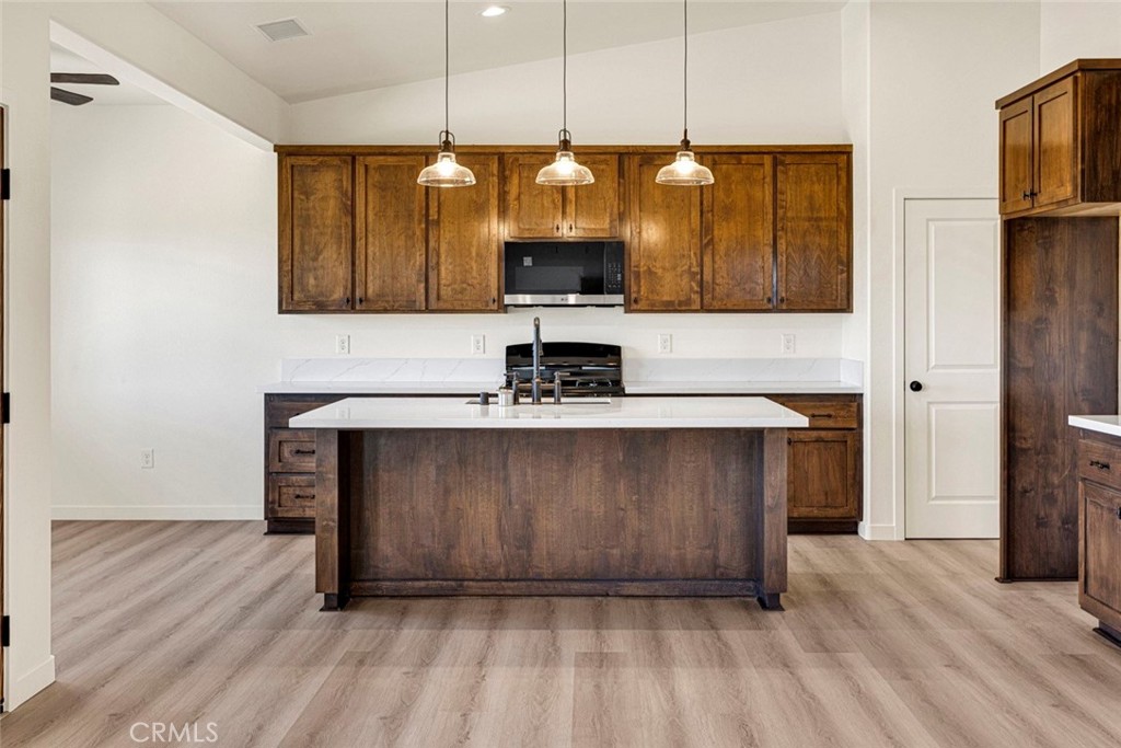 9210 Marco Road Victorville, CA 92392 - Photo 6 of 32