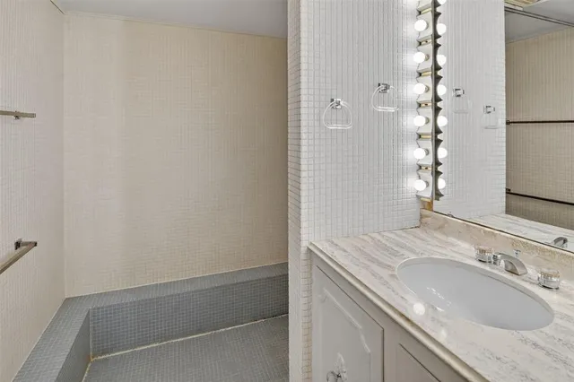 $475,000 | 904 Northwest 7th Avenue, Mineral Wells, TX 76067