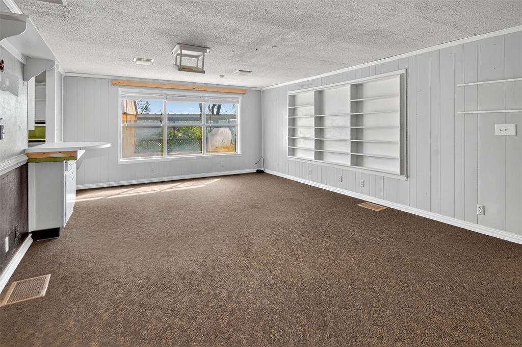 904 Northwest 7th Avenue Mineral Wells, TX 76067 - Photo 27 of 36 Mother In Law Suite or media room, pool room