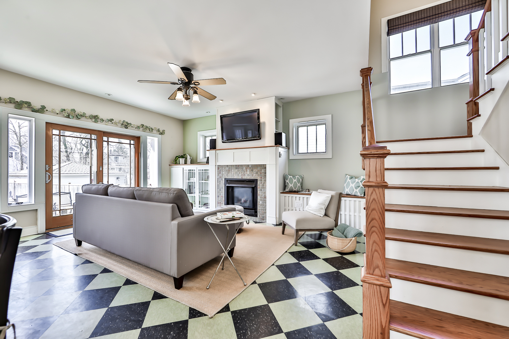117 Southcote Road Riverside, IL 60546 - Photo 11 of 39 a living room with furniture and a fireplace