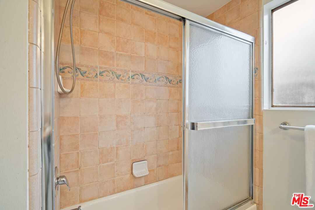 6164 Paseo Cyn Drive Malibu, CA 90265 - Photo 13 of 45