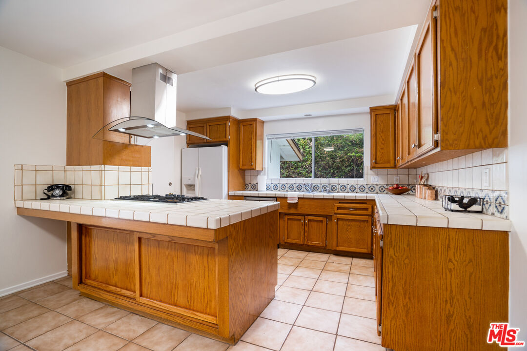 6164 Paseo Cyn Drive Malibu, CA 90265 - Photo 7 of 45