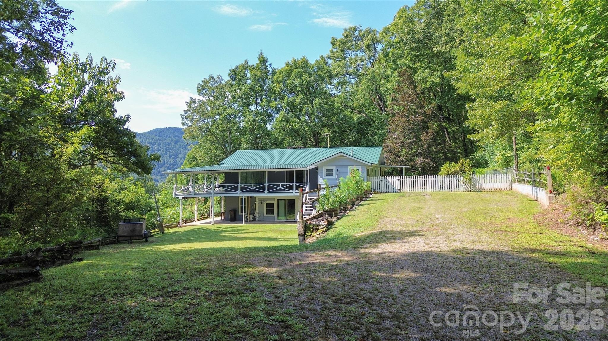 454 Hummingbird Lane Franklin, NC 28734 - Photo 28 of 48