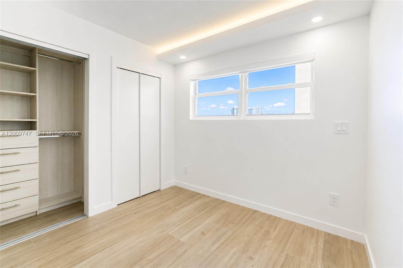 1331 Lincoln Road, Unit 1304 Miami Beach, FL 33139 - Photo 11 of 23