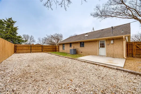 $185,000 | 309 North Pecan Street, Leonard, TX 75452