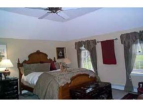 39 Cider Mill Road Bedford, NH 03110 - Photo 4 of 5