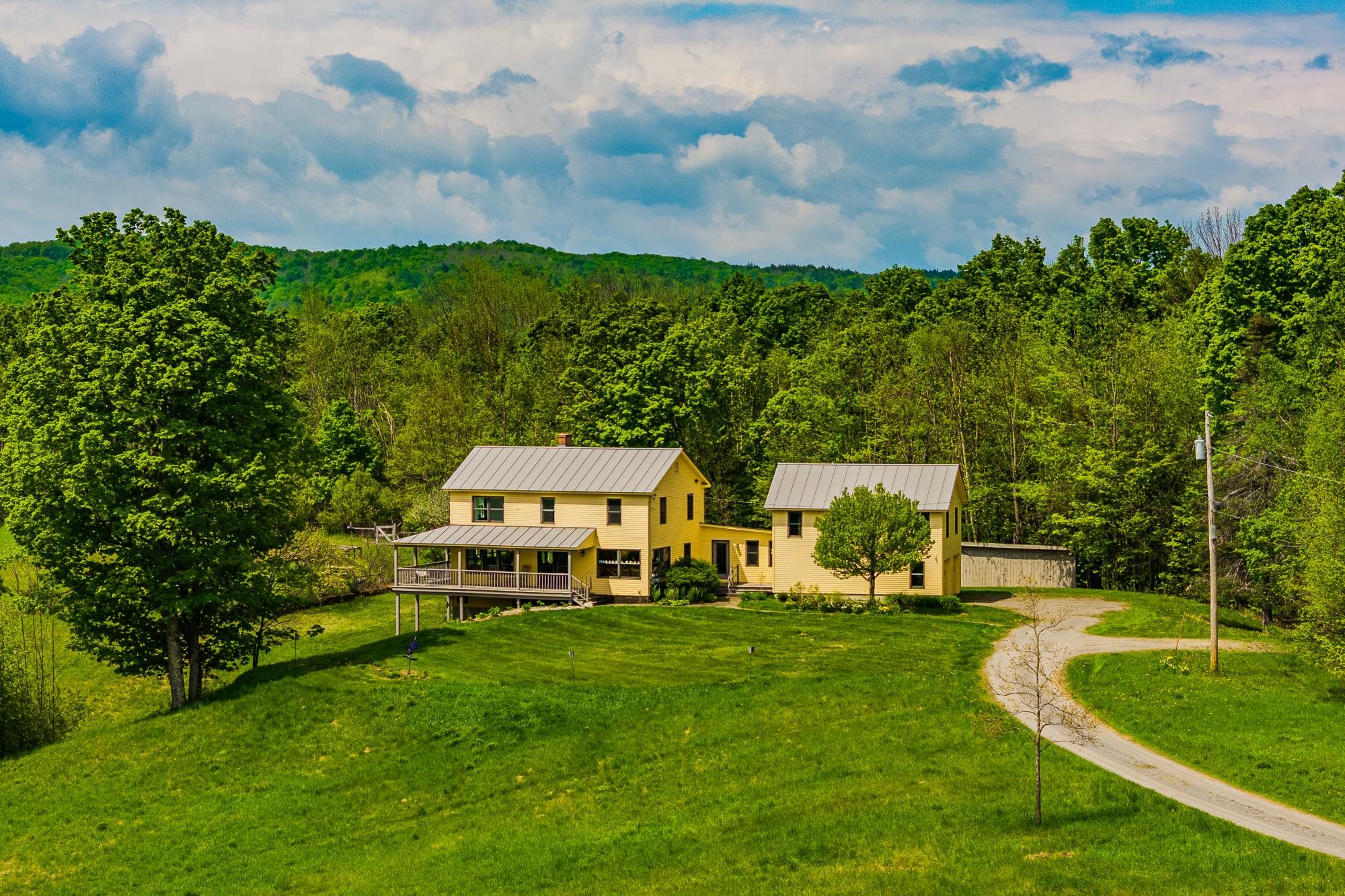 89 Jordan Road Strafford, VT 05072 - Photo 2 of 42